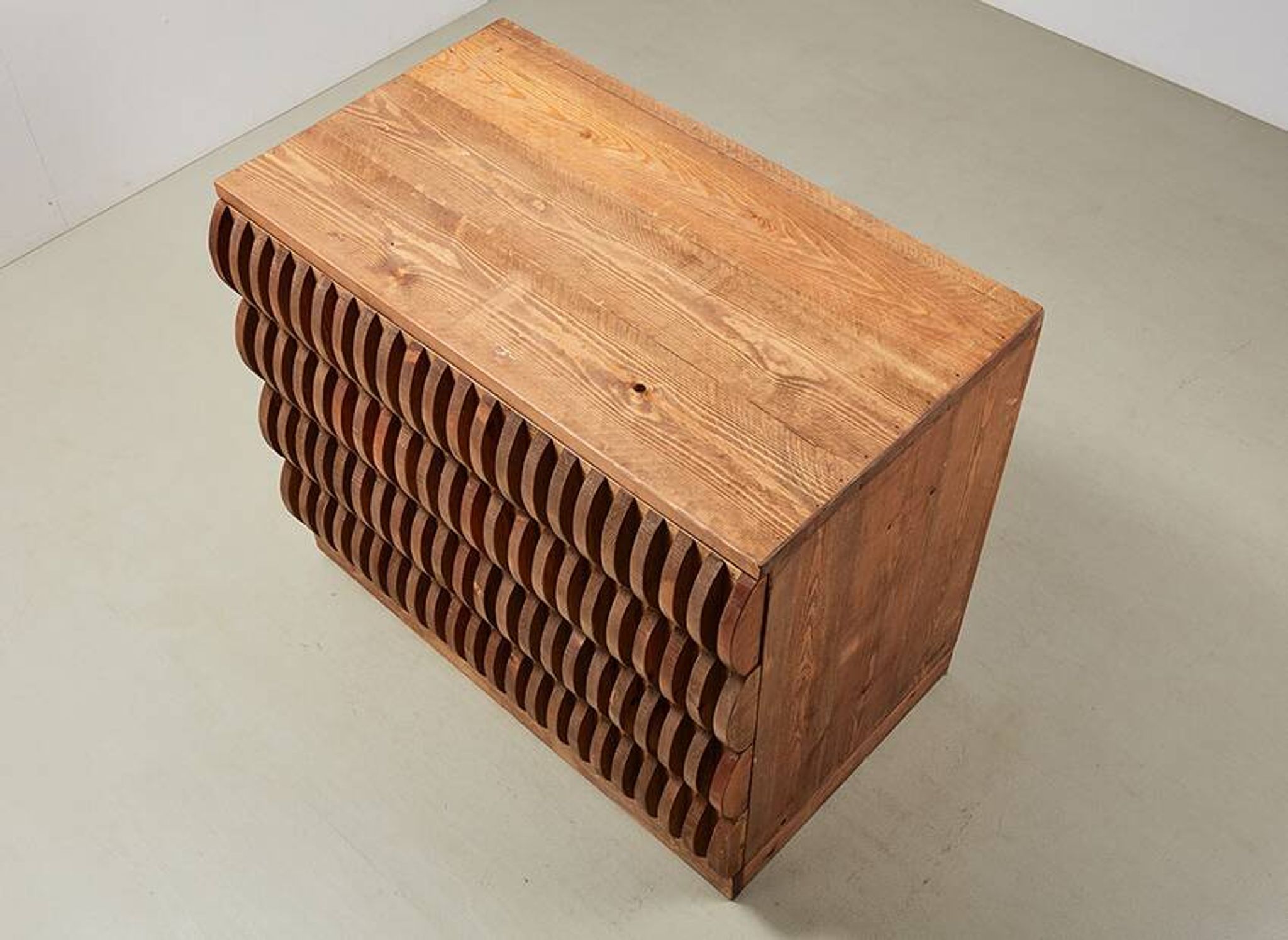 Commode Mario Ceroli pour Poltronova Italie années 1970