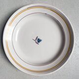 Set of 4 plates 3 identical 1 different same series
