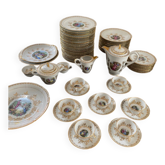 Porcelain set