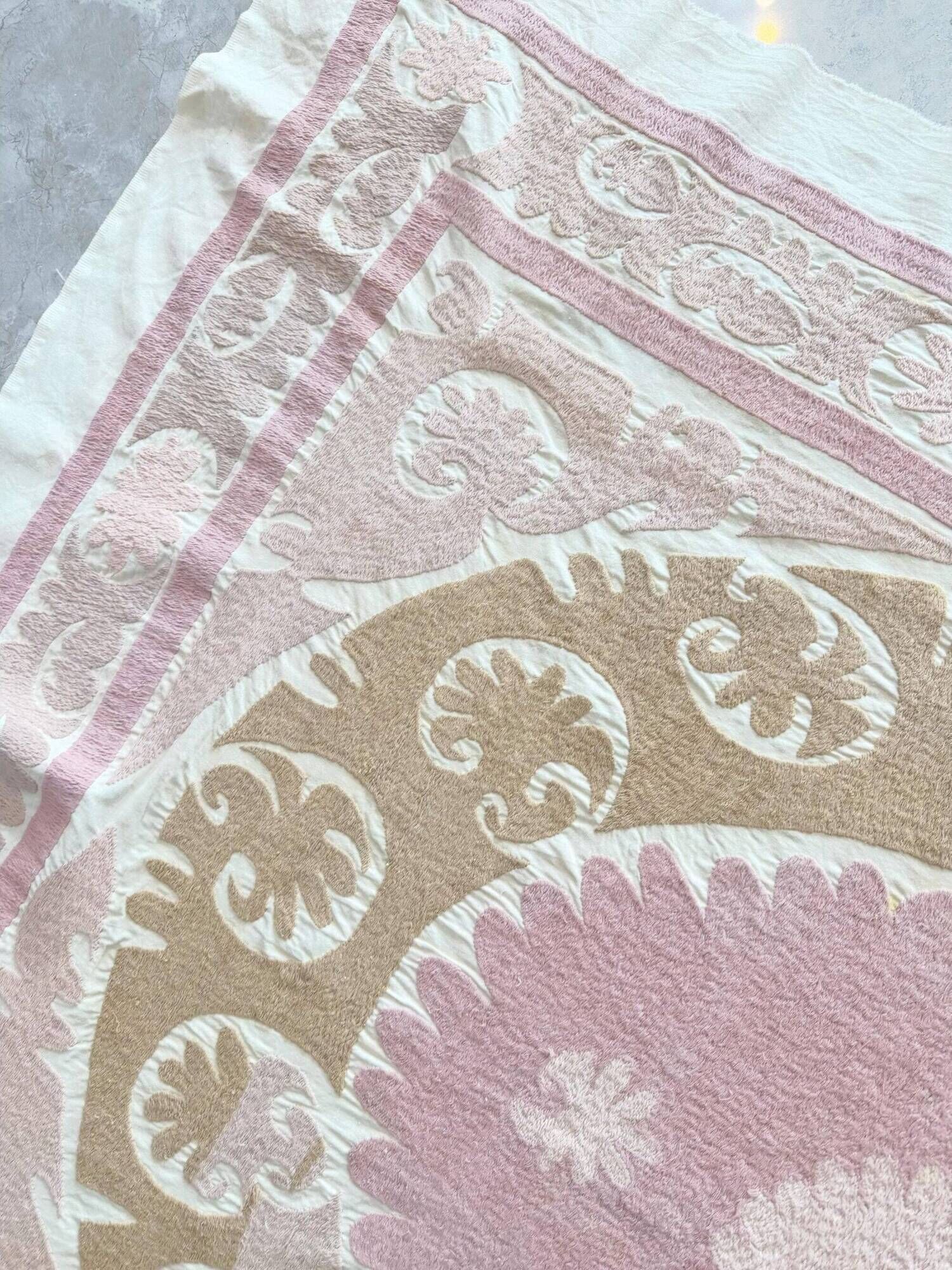 Vintage hand-embroidered tablecloth 141x168 cm