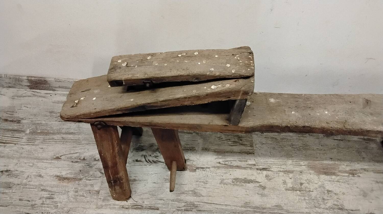 Tanning bench by trade