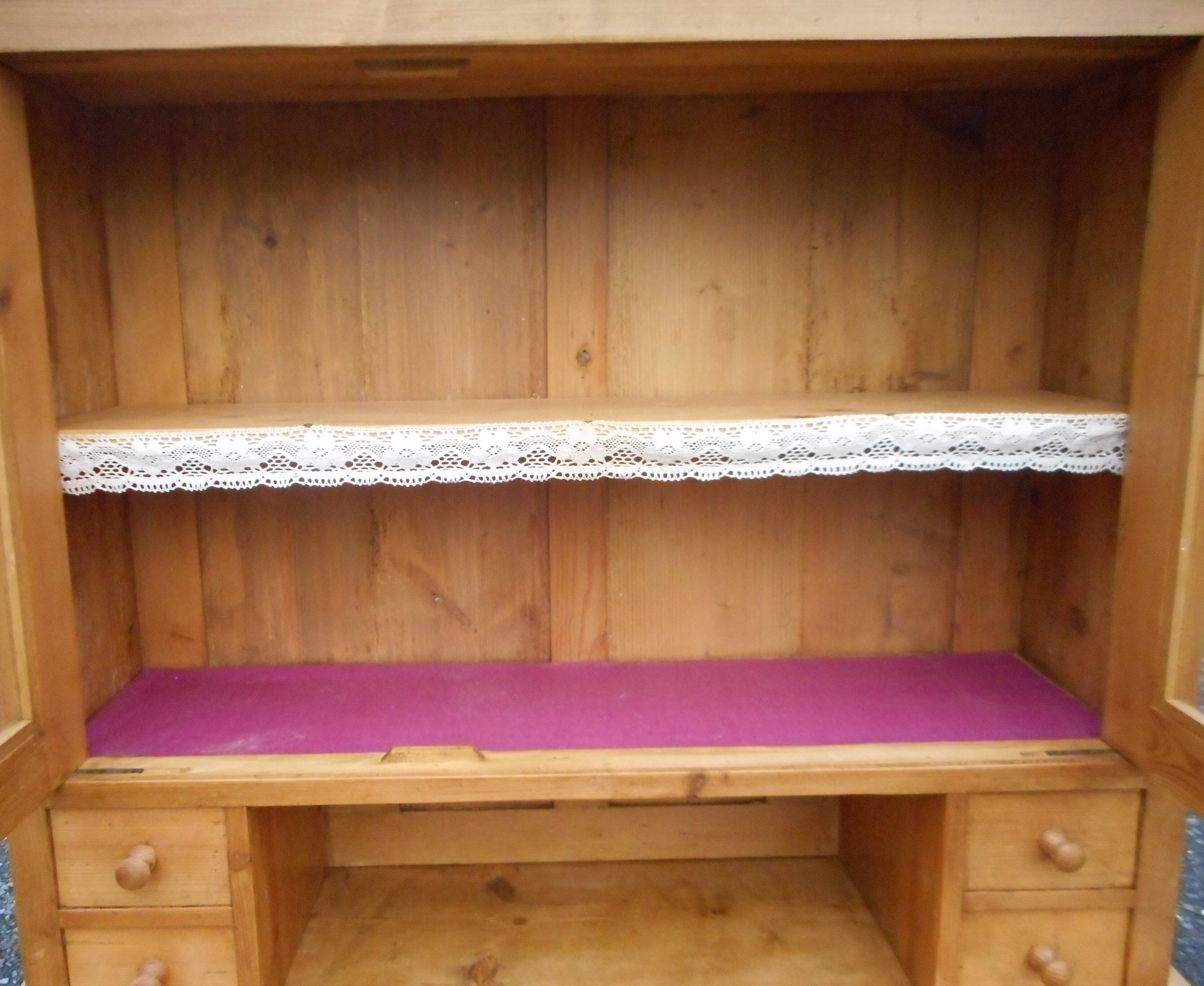 Buffet 2 corps vaisselier en sapin