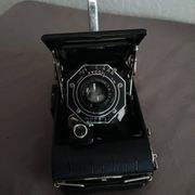 Bellows camera " KODAK Junior Six - 20 Series II, Made In USA