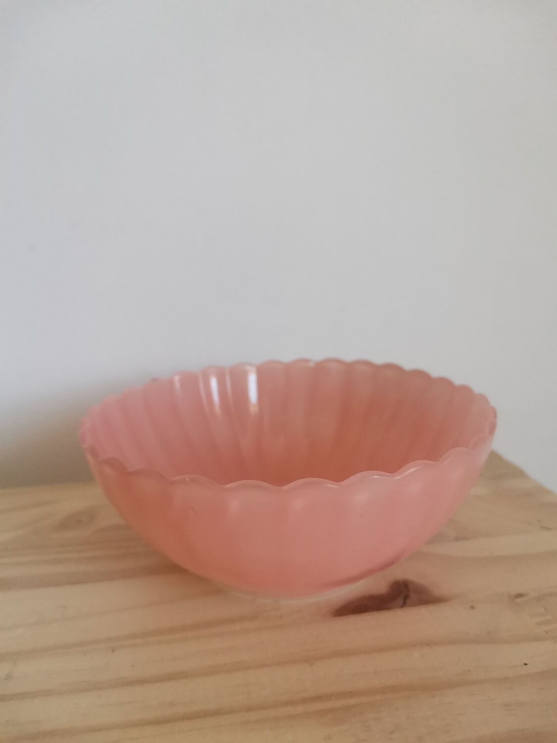 Fluted glass bowl vintage flower pink huilor dulciné