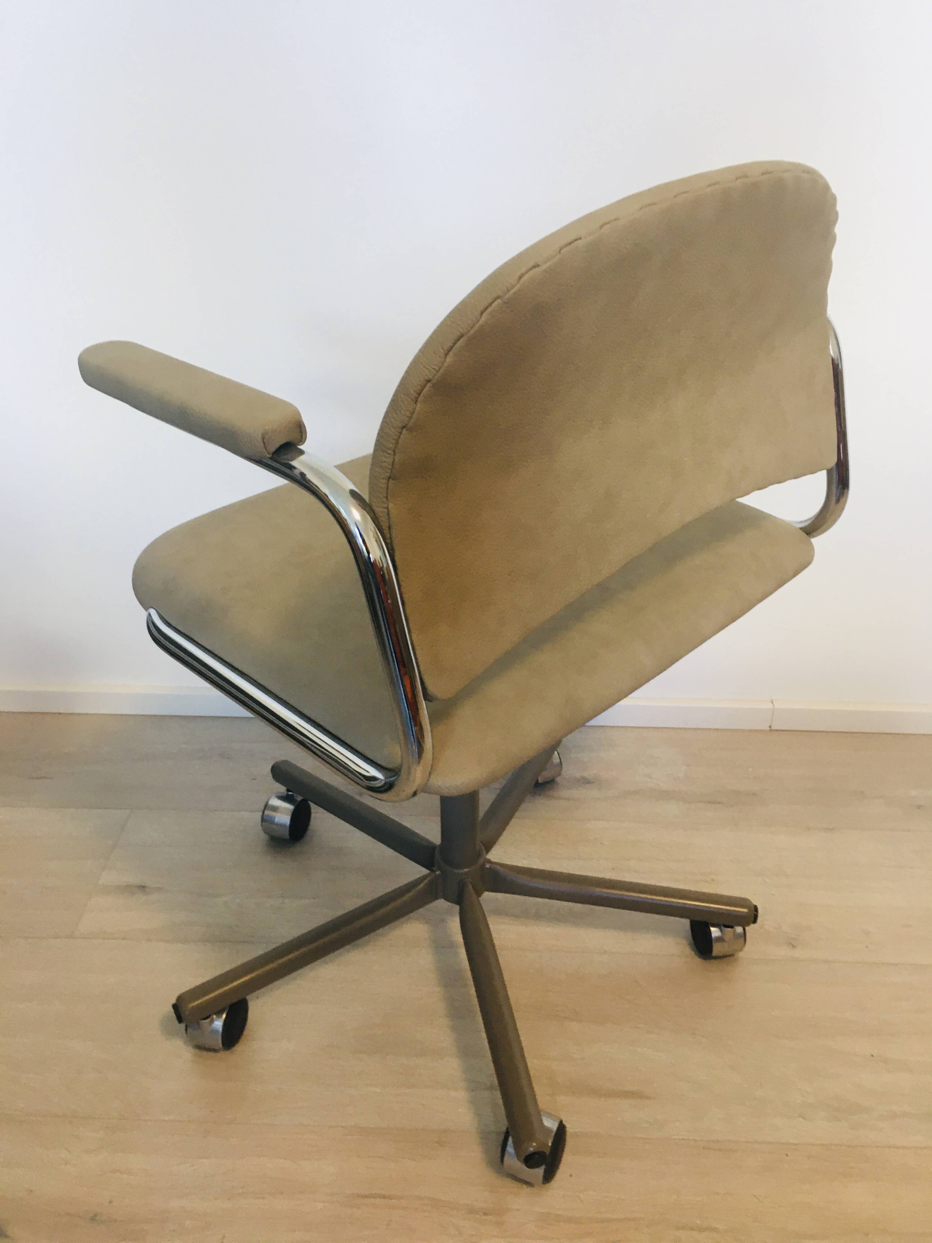 Vintage Biege Office Arm Chair from Kovona Model K-107, Czechoslovakia 1970’s