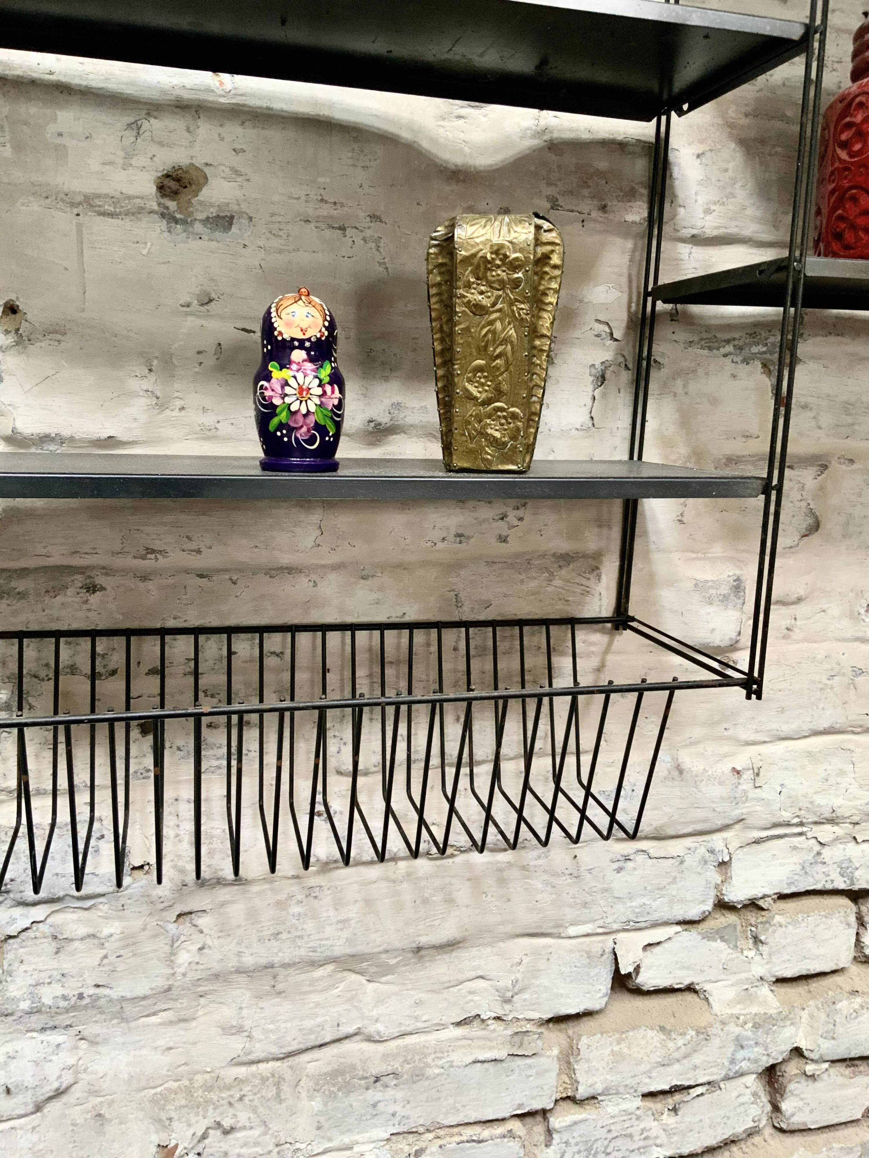 Tomado style shelf