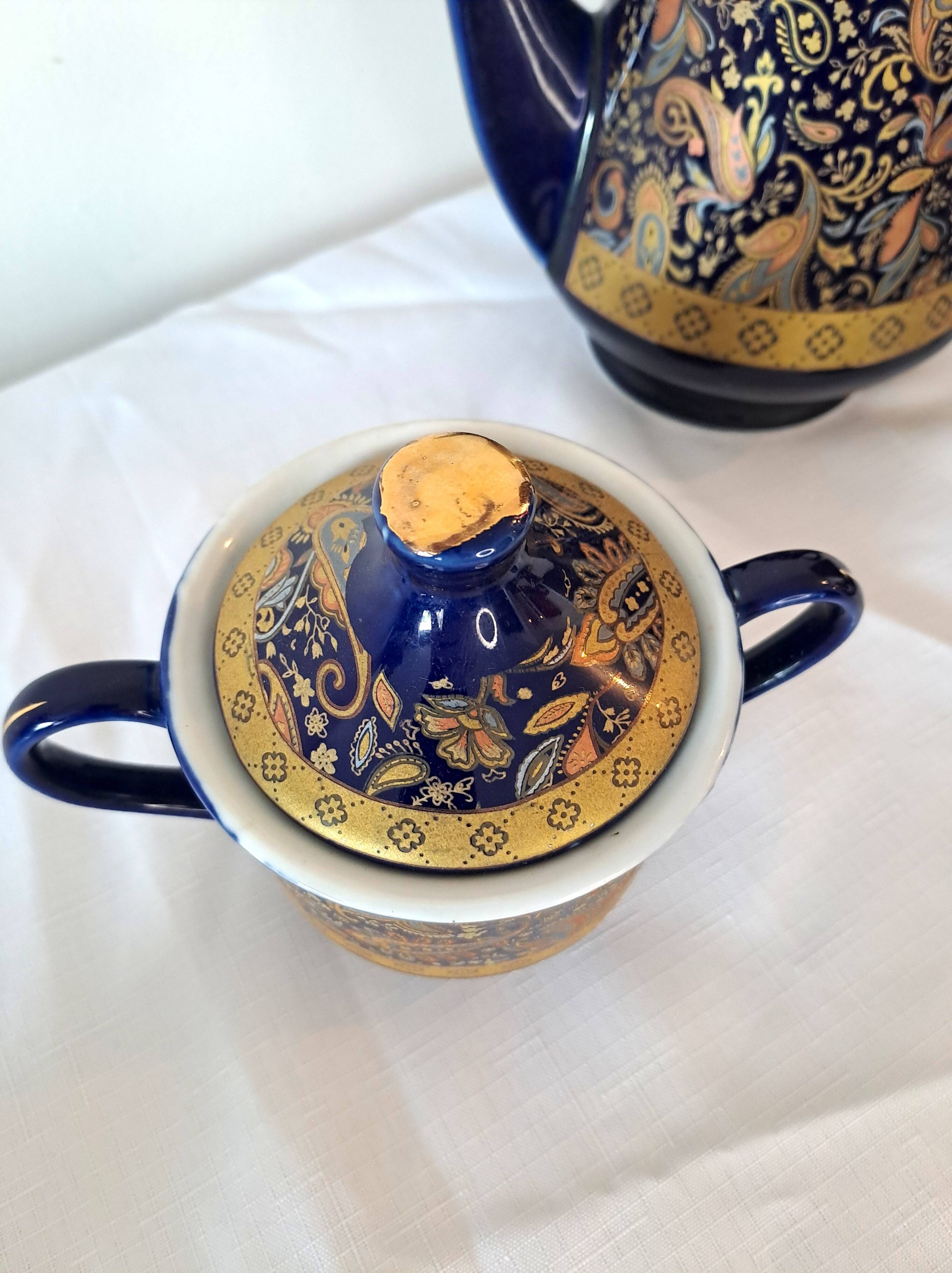 Service à café vintage D&S France – porcelaine bleue et or – 13 pièces