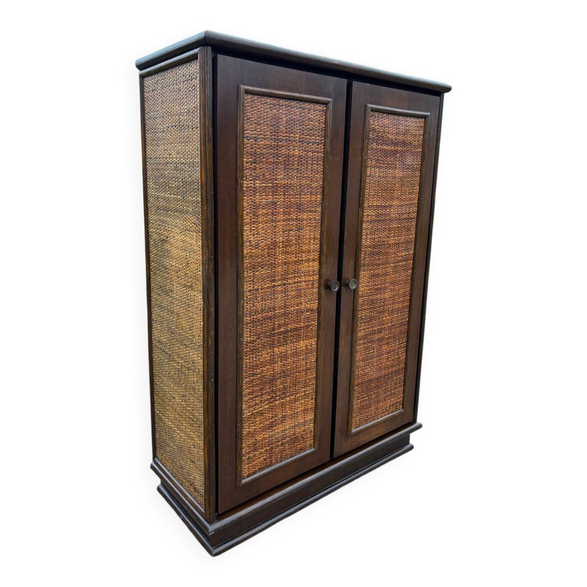 Armoire en rotin vintage