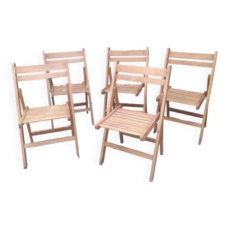 Serie de 5 chaises pliantes vintage en bois