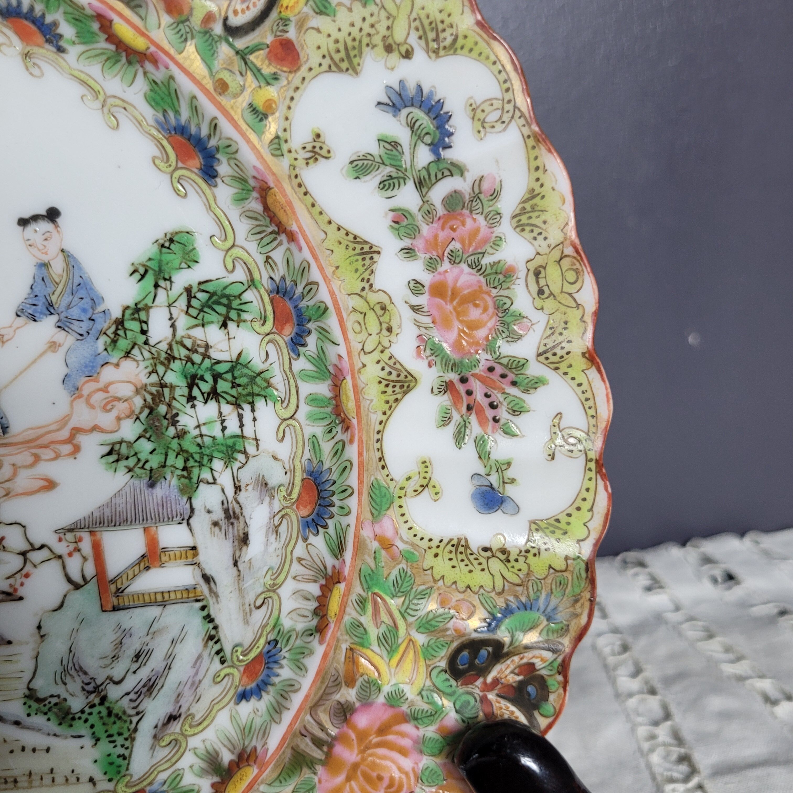 Chinese plate Canton porcelain