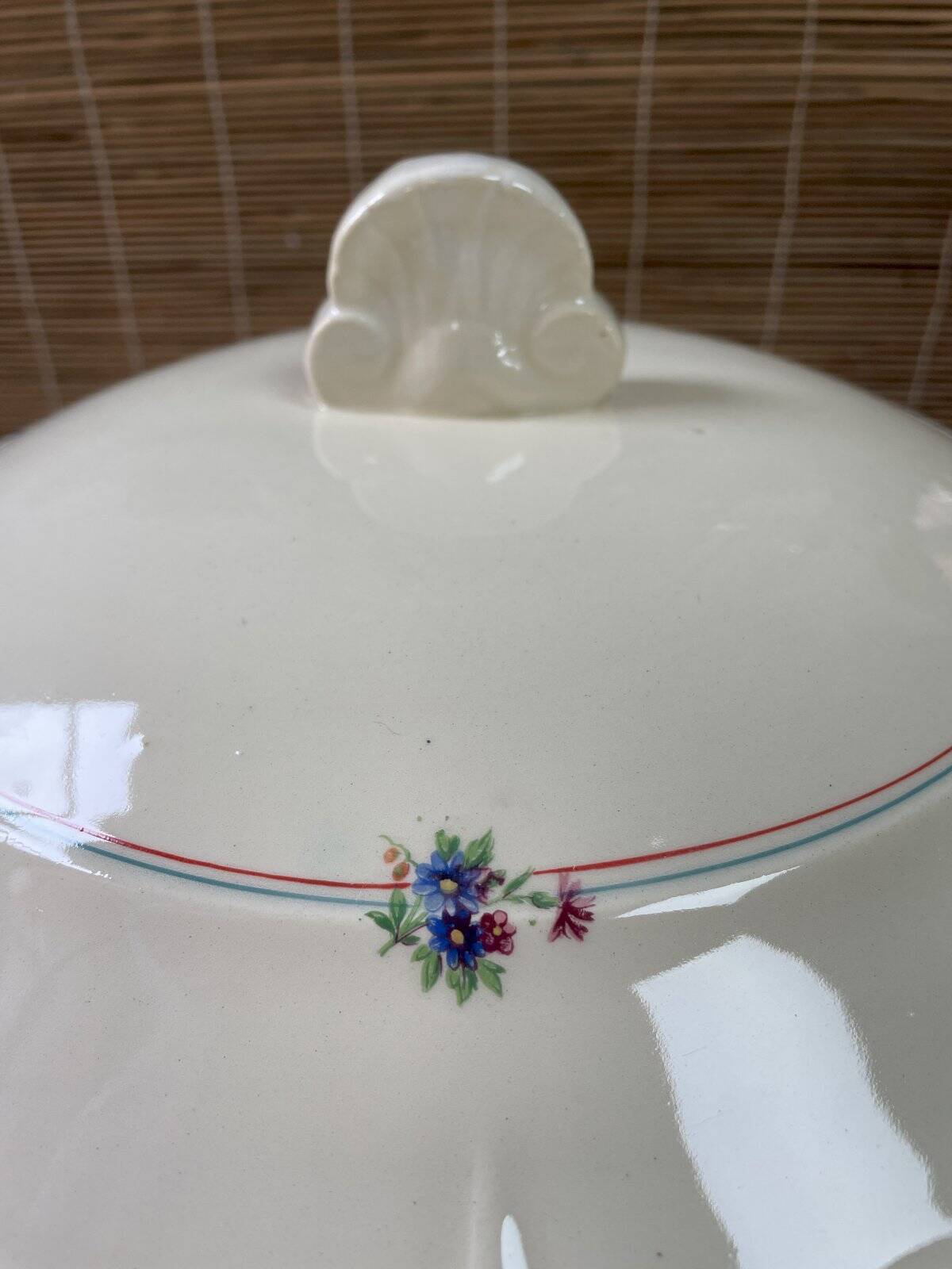 Soup tureen Moulin des Loups Beauce