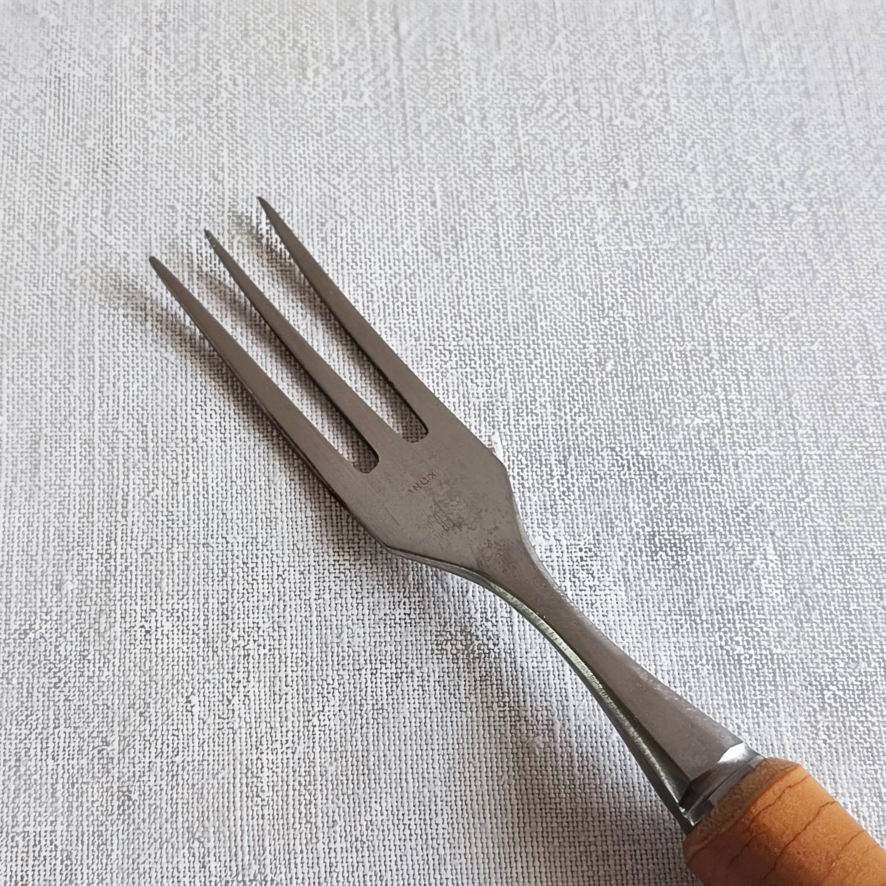 Bamboo handle cheese cutlery 60'