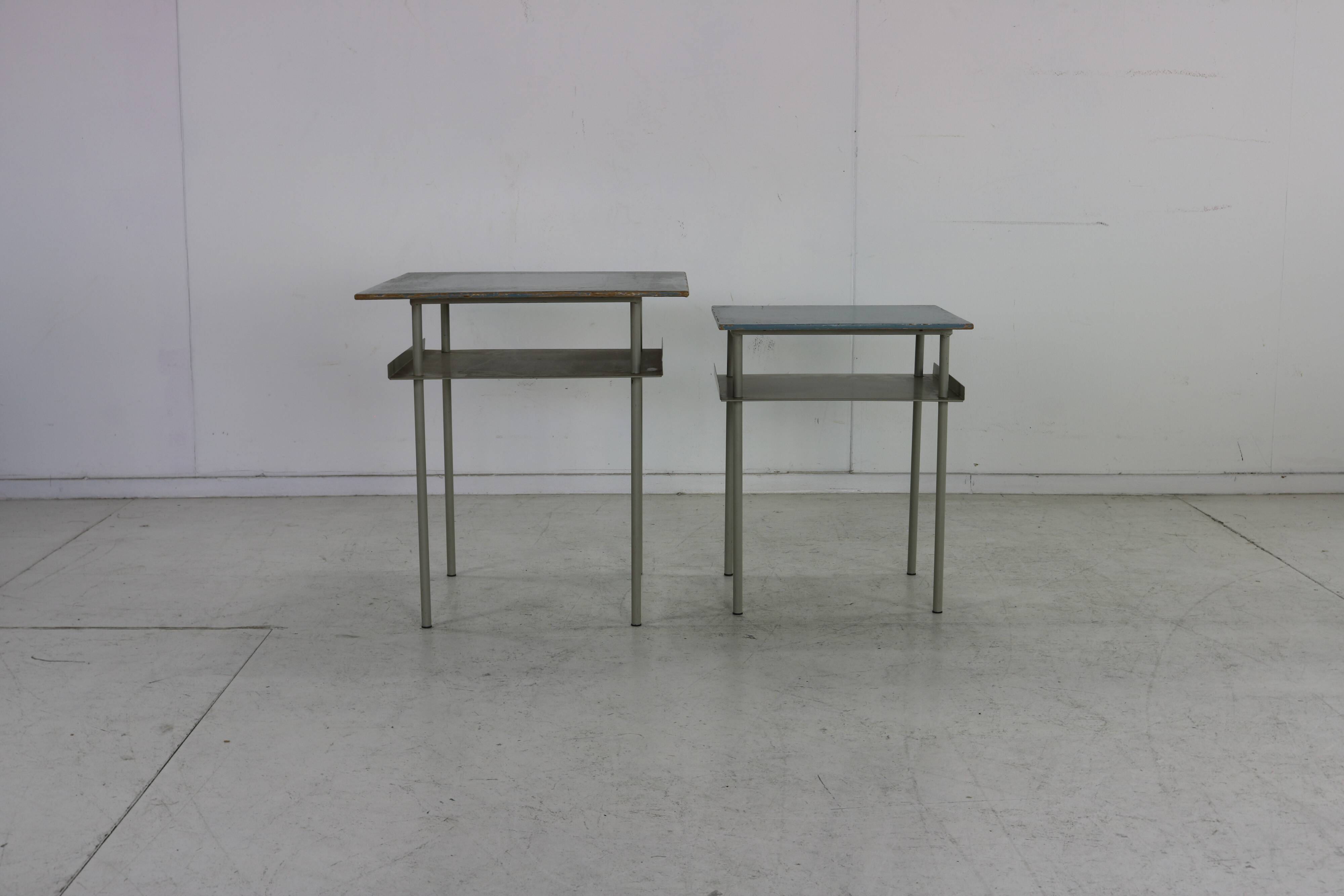 Dutch design set of two sidetables by Wim Rietveld for Auping Holland