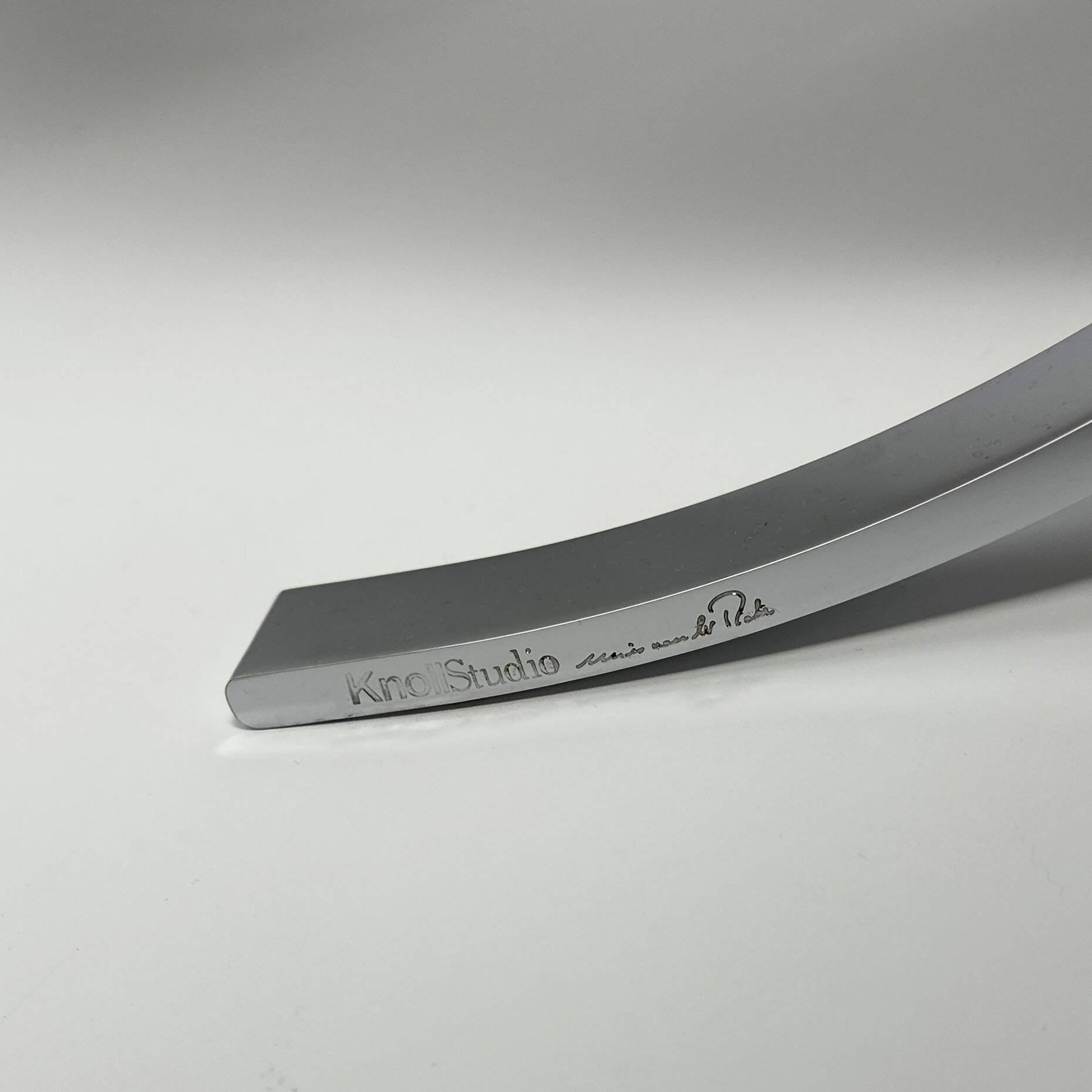 Barcelona chair and ottoman Knoll original — Mies van der Rohe