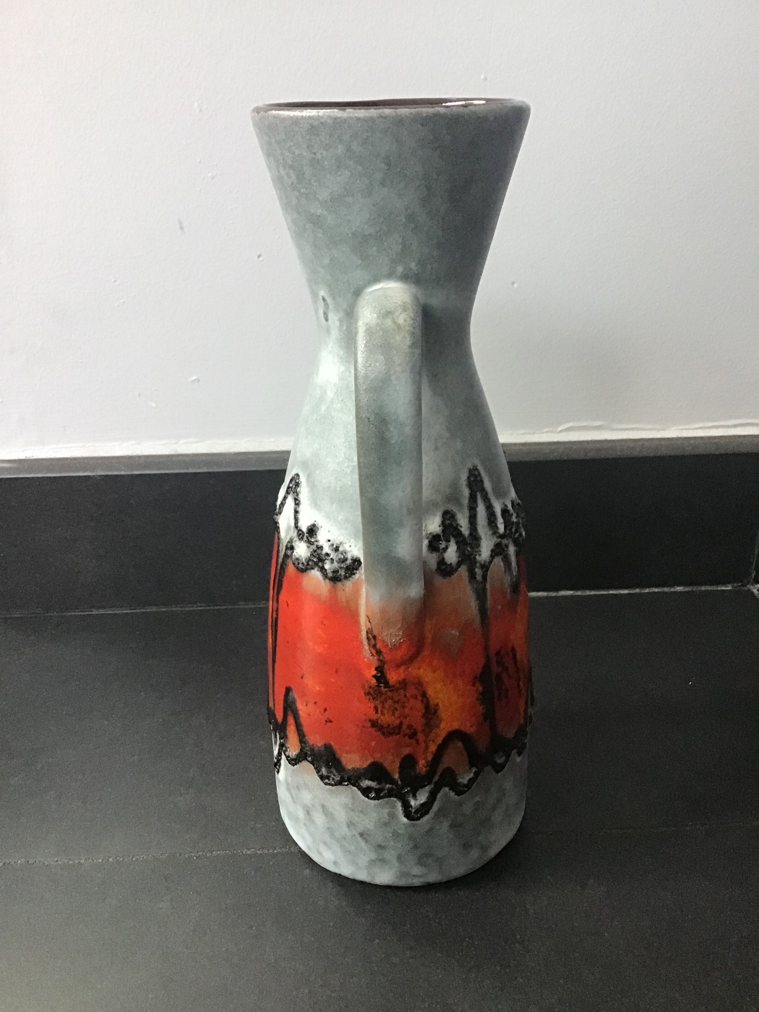 Vase Fat lava Carstens Tonnieshof West Germany