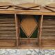 Ancien comptoir de boutique en teck birman