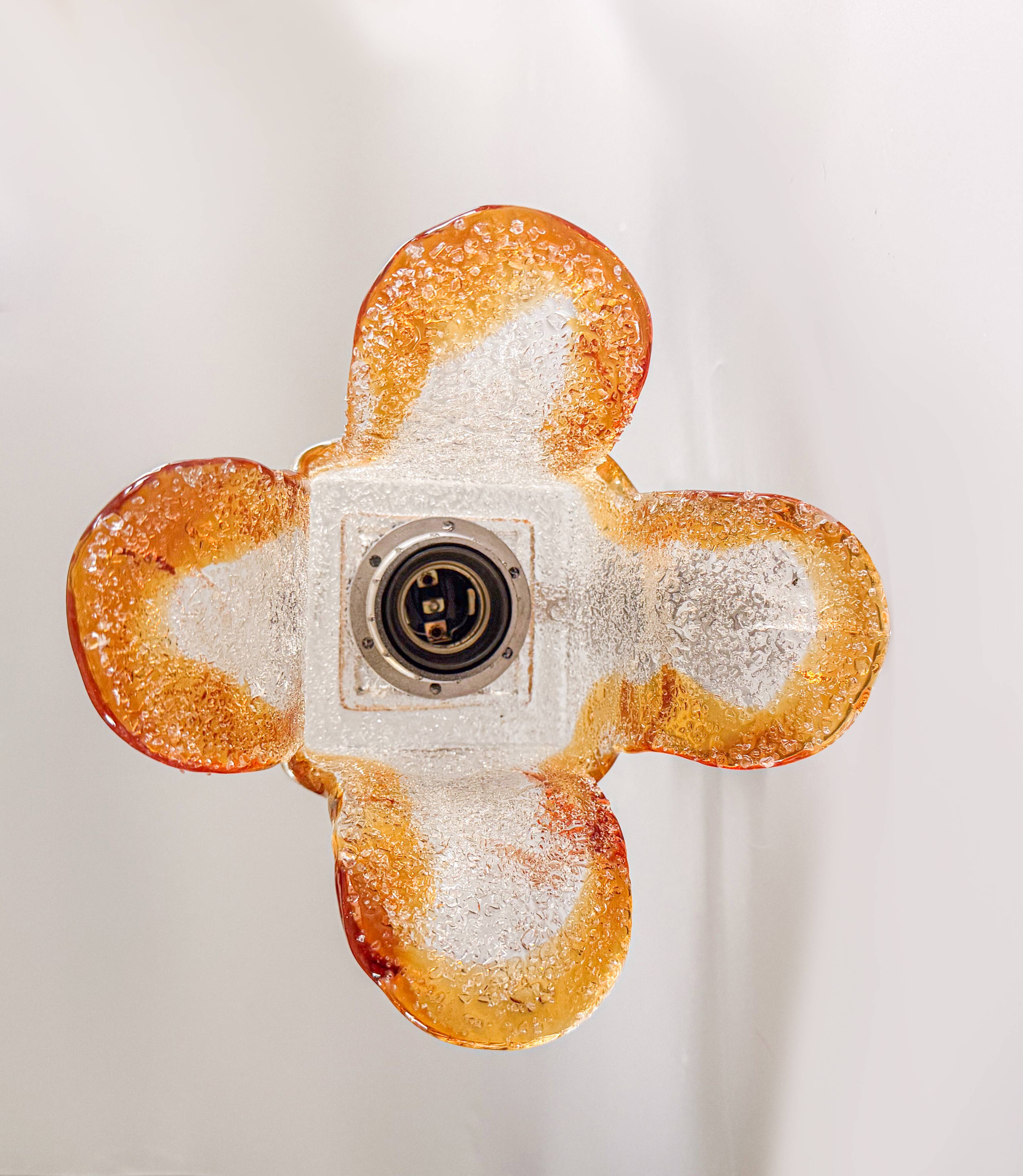 Ensemble de 2 appliques murales vintage Mazzega « Torche », années 1970, Italie.