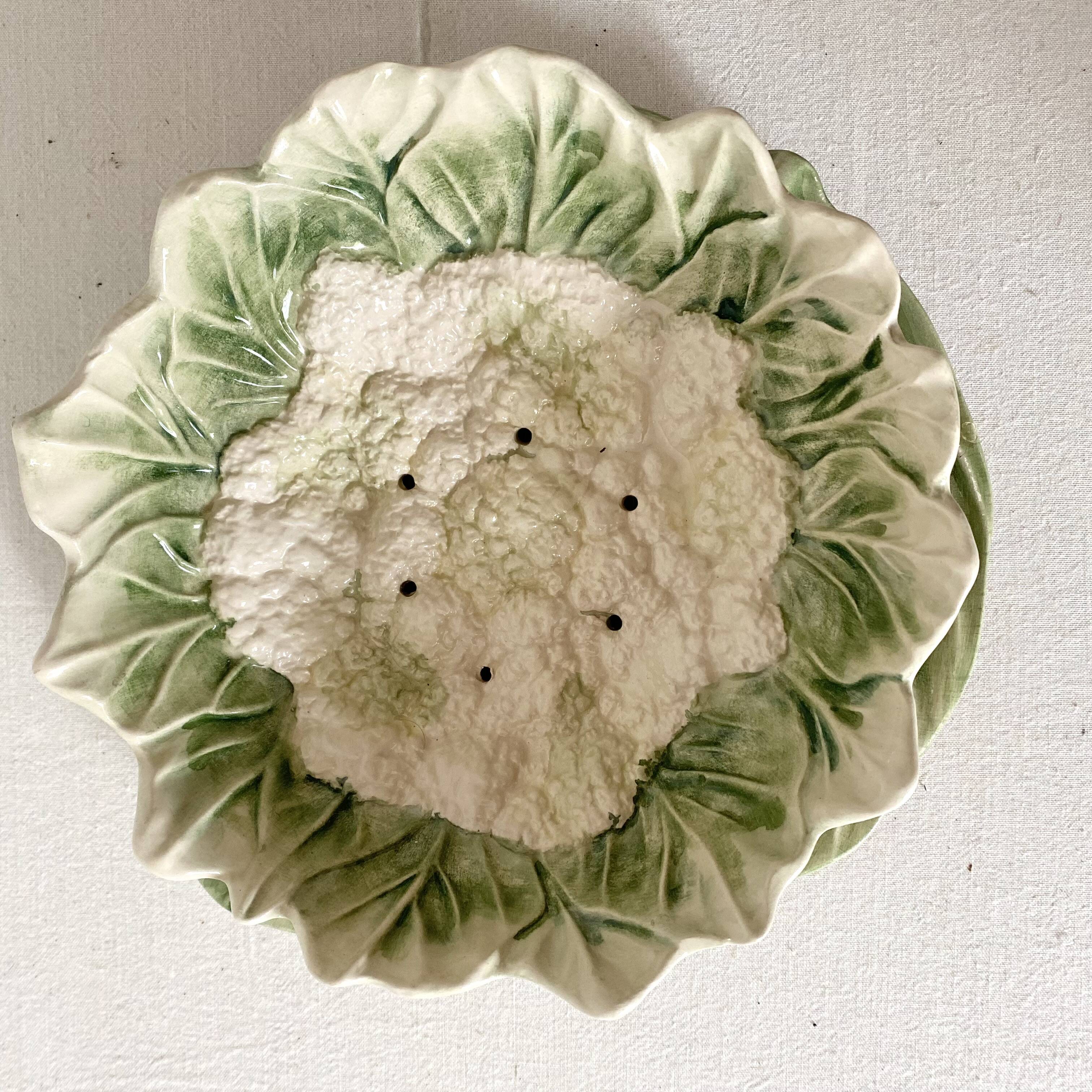 Drainer and sheet dish in cauliflower slip