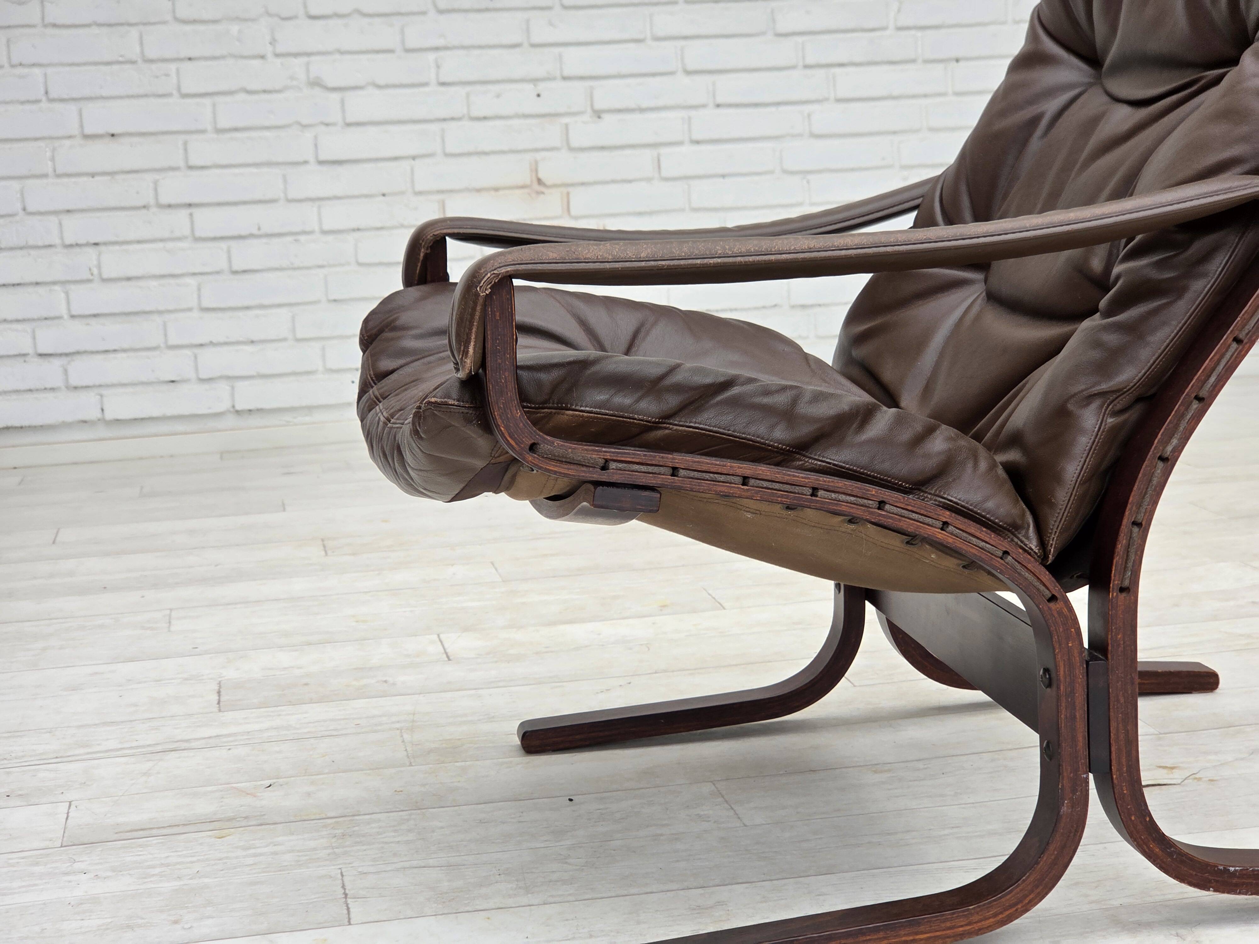 1970s, Norwegian design by Ingmar Relling for Westnofa, model "Siesta".