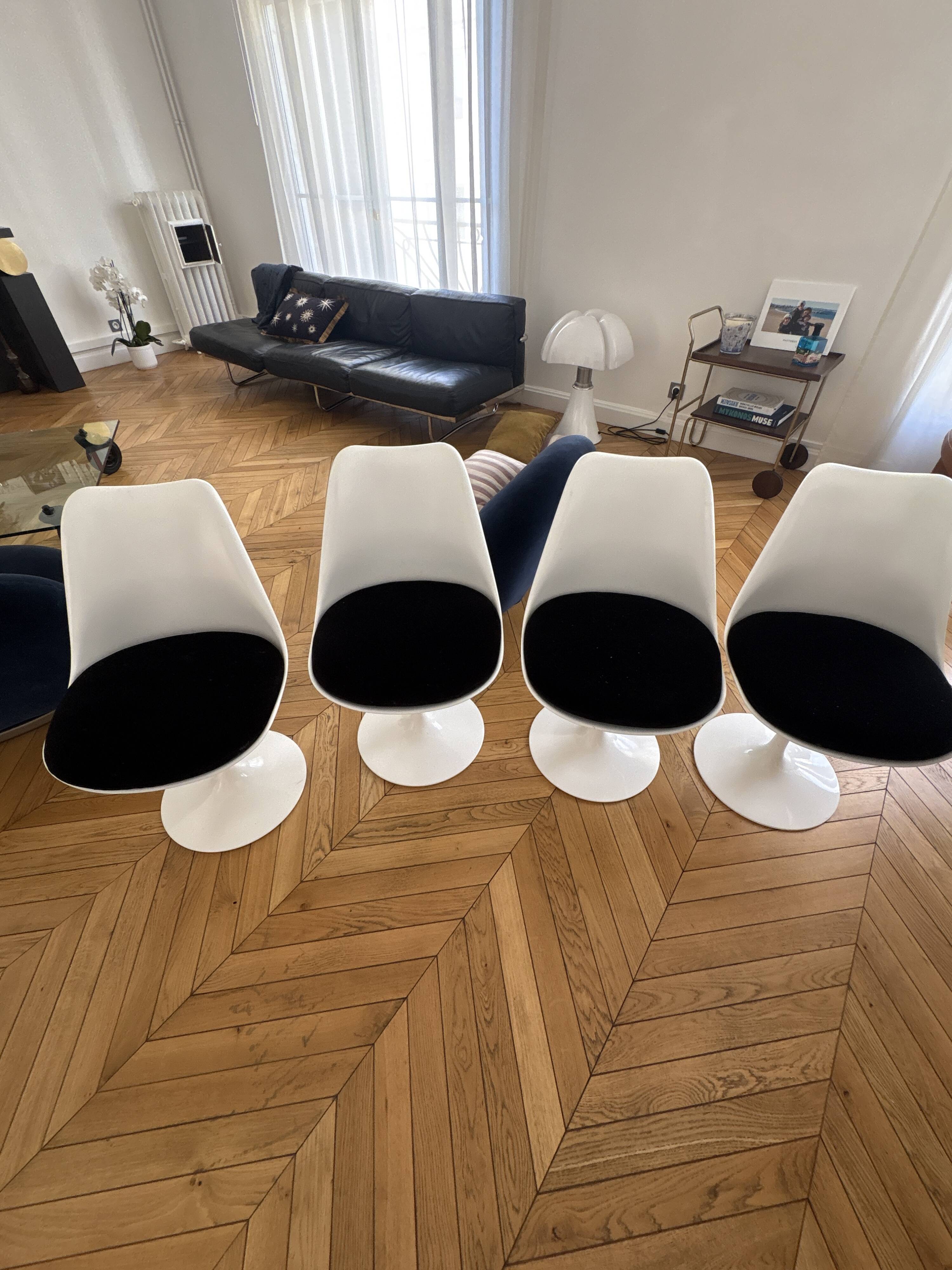 Knoll tulip chair with black velvet cushion