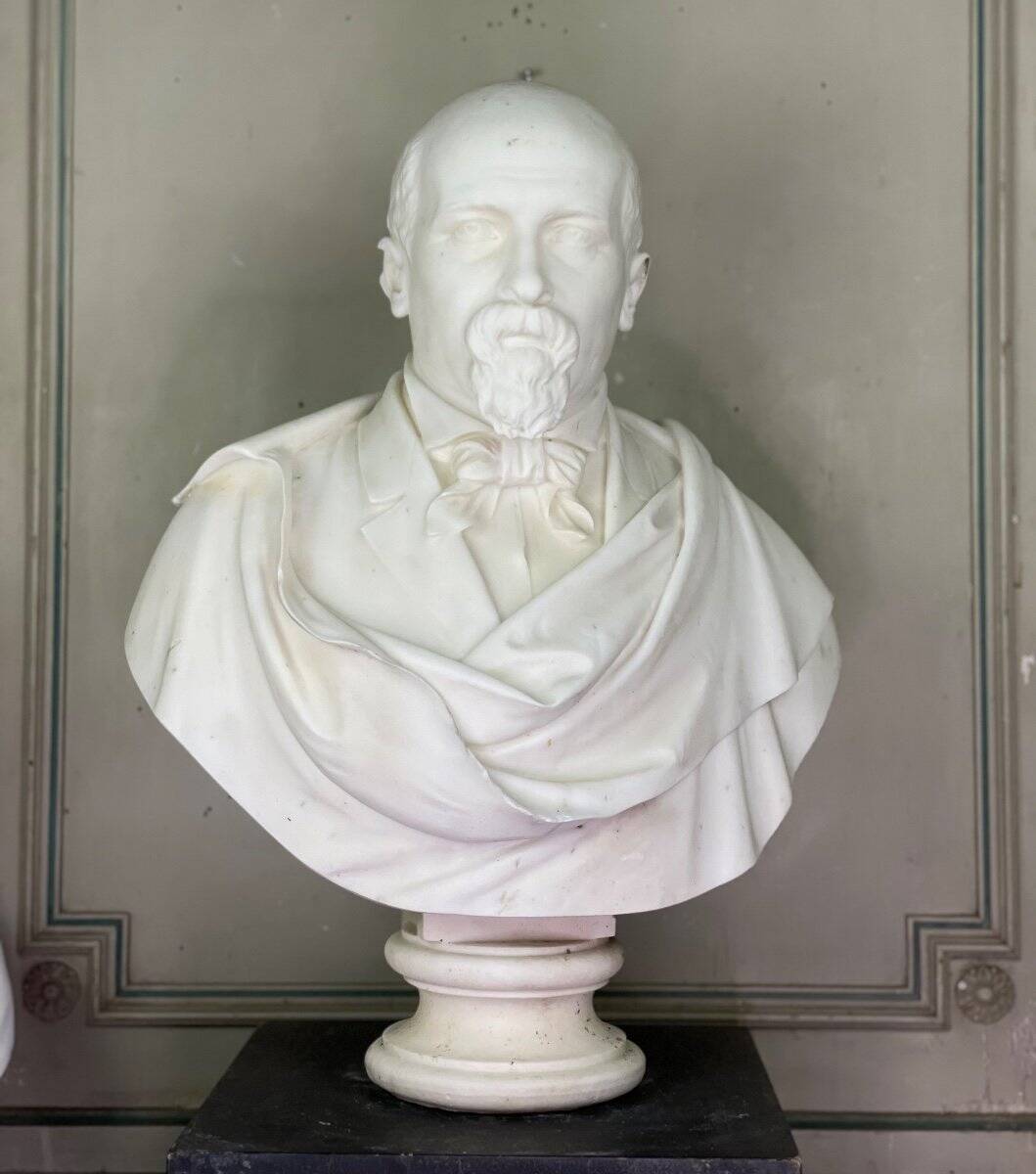 Buste en marbre de Carrare blanc statuaire, vers 1880