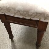 Upholstered bench seat