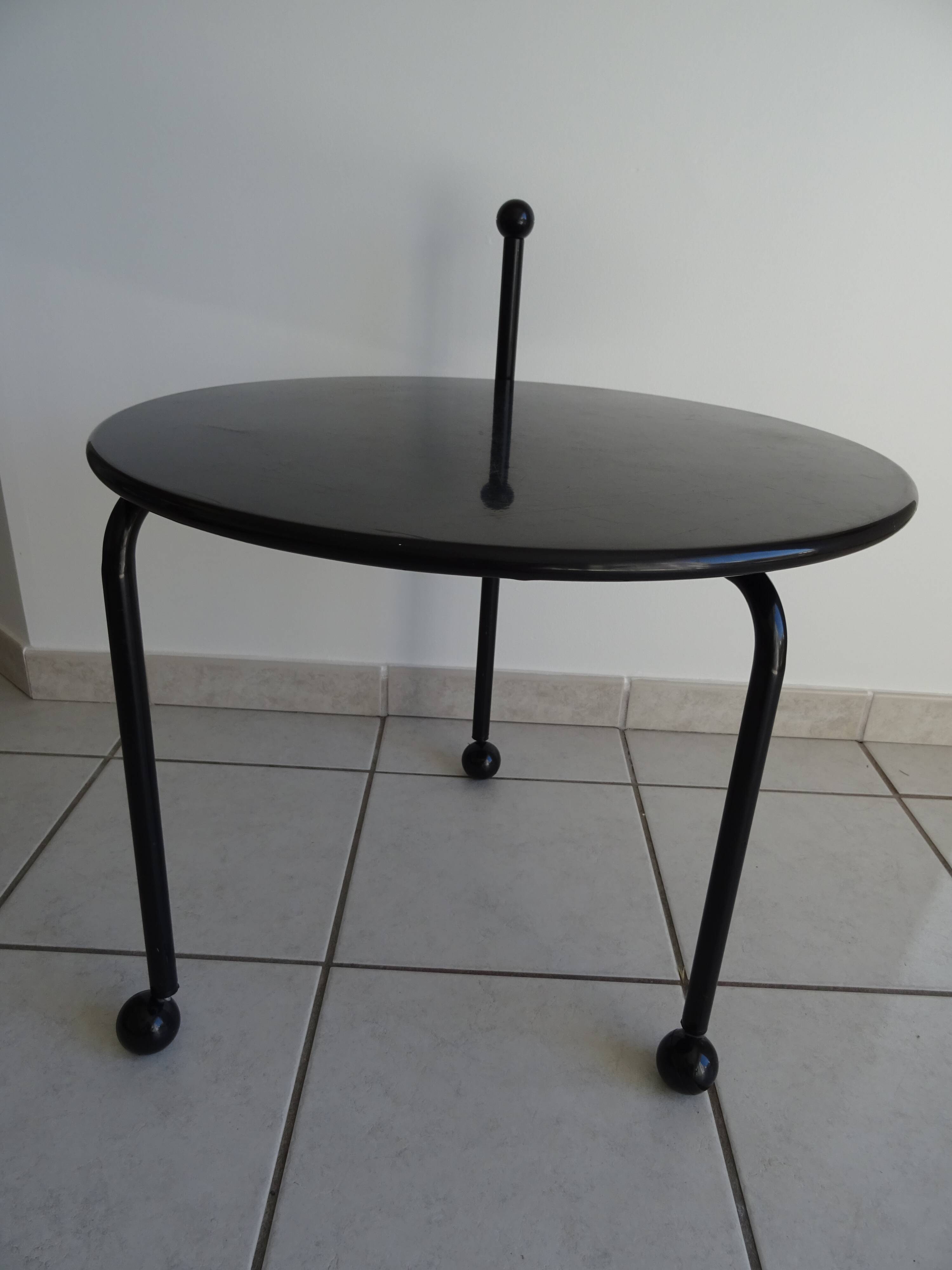 Table basse d'appoint pliable  Bogen design Tord Björklund pour IKEA