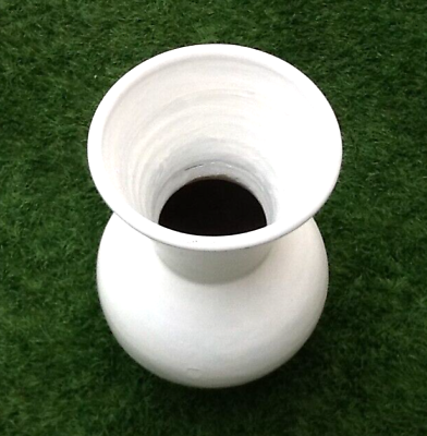 Vase blanc forme balustre terre cuite / céramique