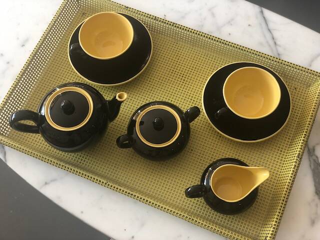 Villeroy and Boch tea set
