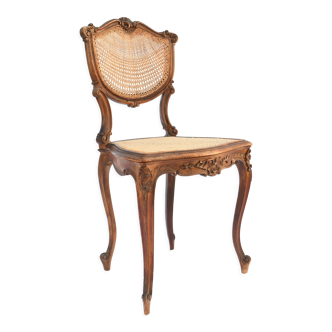 Chaise cannée de style Louis XV