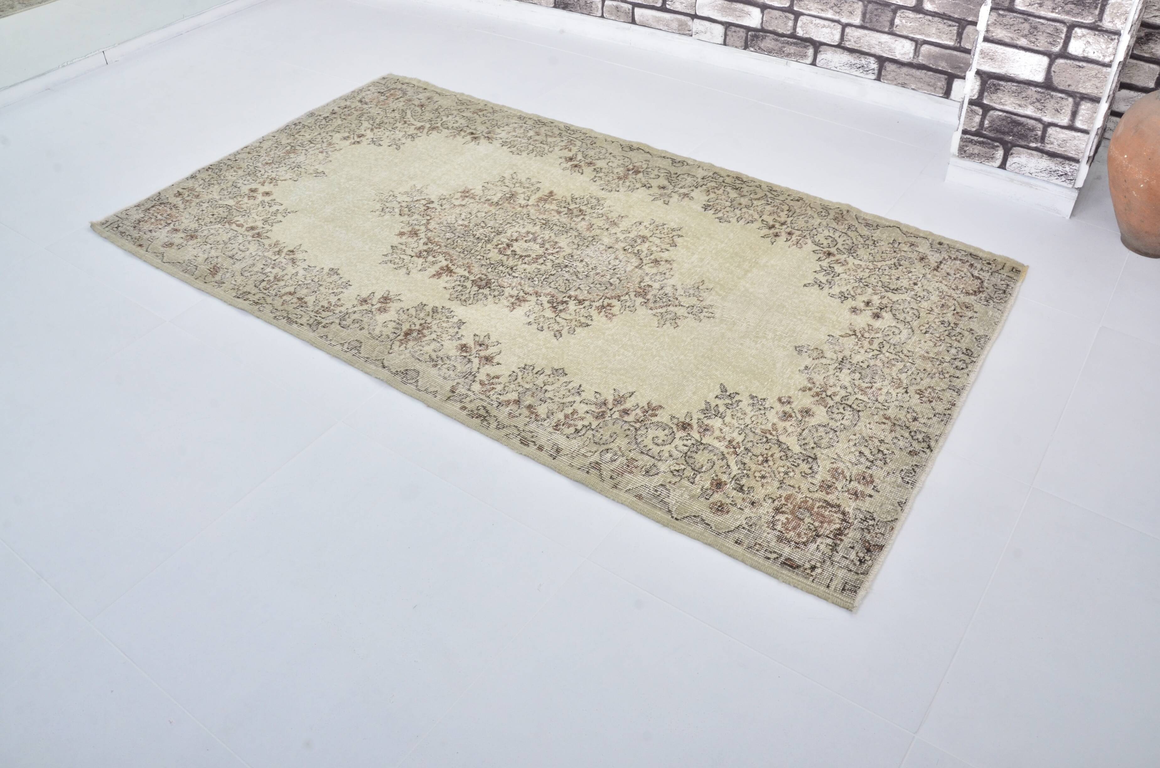 Vintage Anatolian Kurdish Rug sku3118