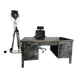 Metal industrial desk – vintage/loft style