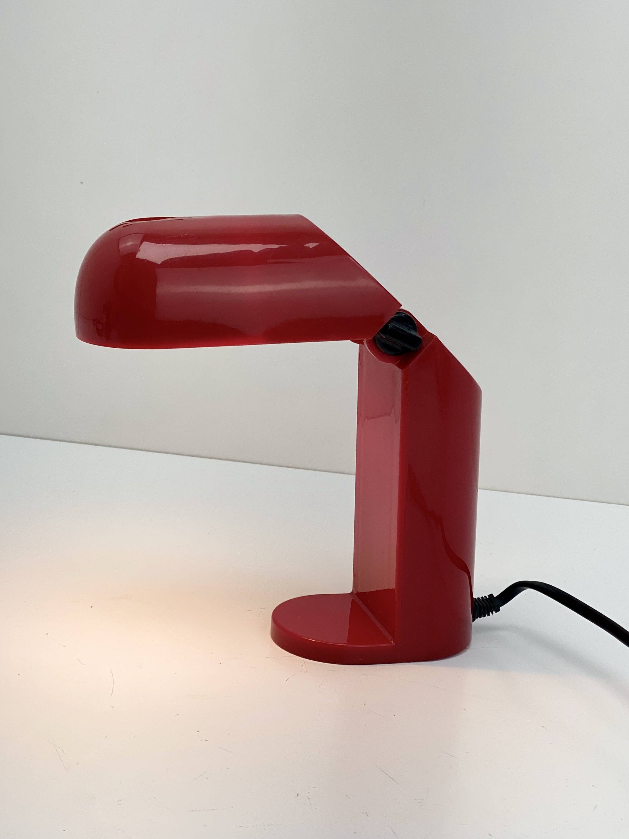 Foldable desk lamp Manon by Yamada Shomei, circa 1970, Japan.