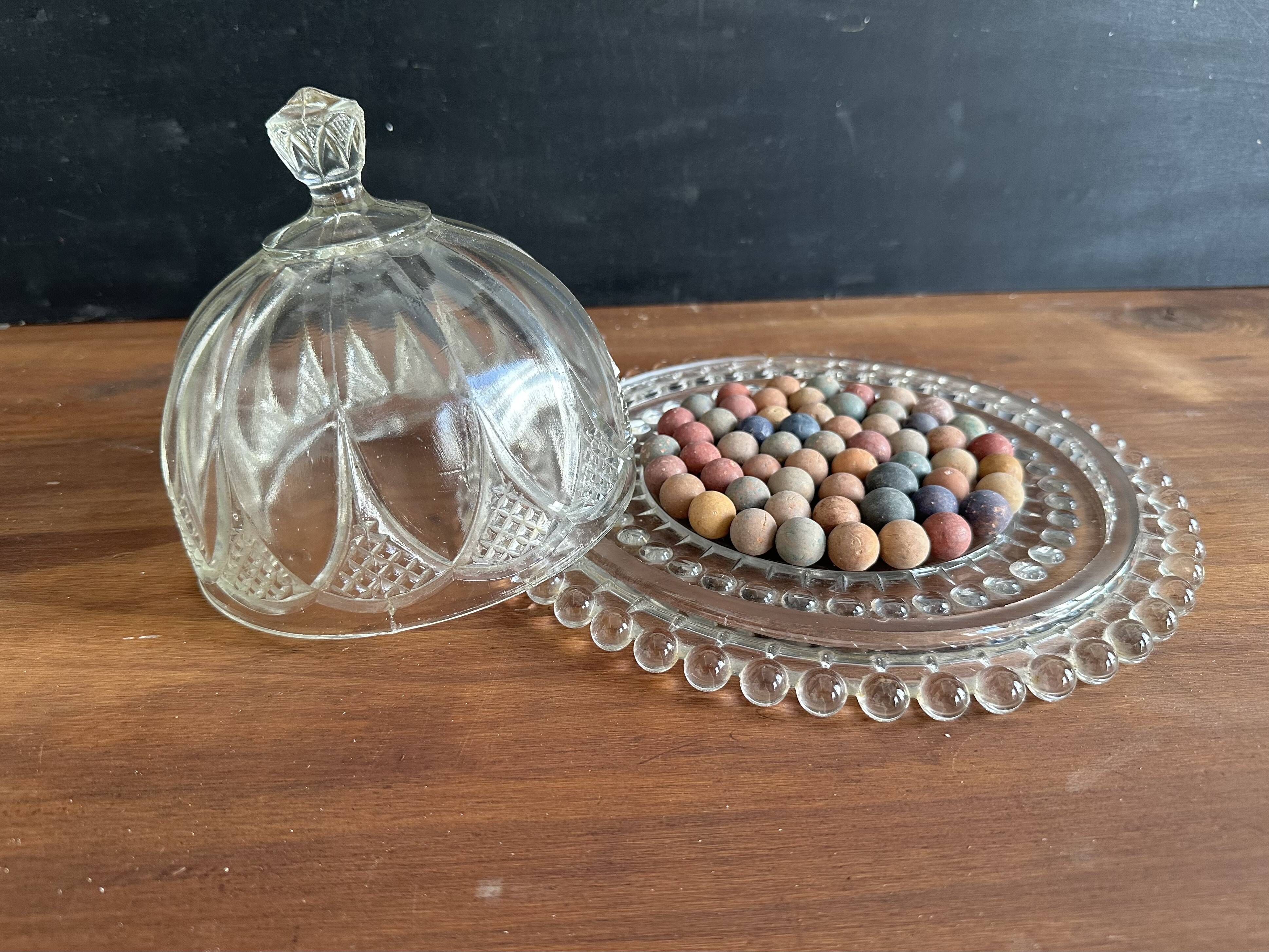 Vintage glass cheese dome with its plate, 1950s.