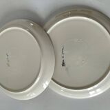 Set of two large ceramic plates – fish "head to tail" design