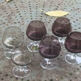 6 cognac glasses, in colored glass, 4 purple and two vintage beige