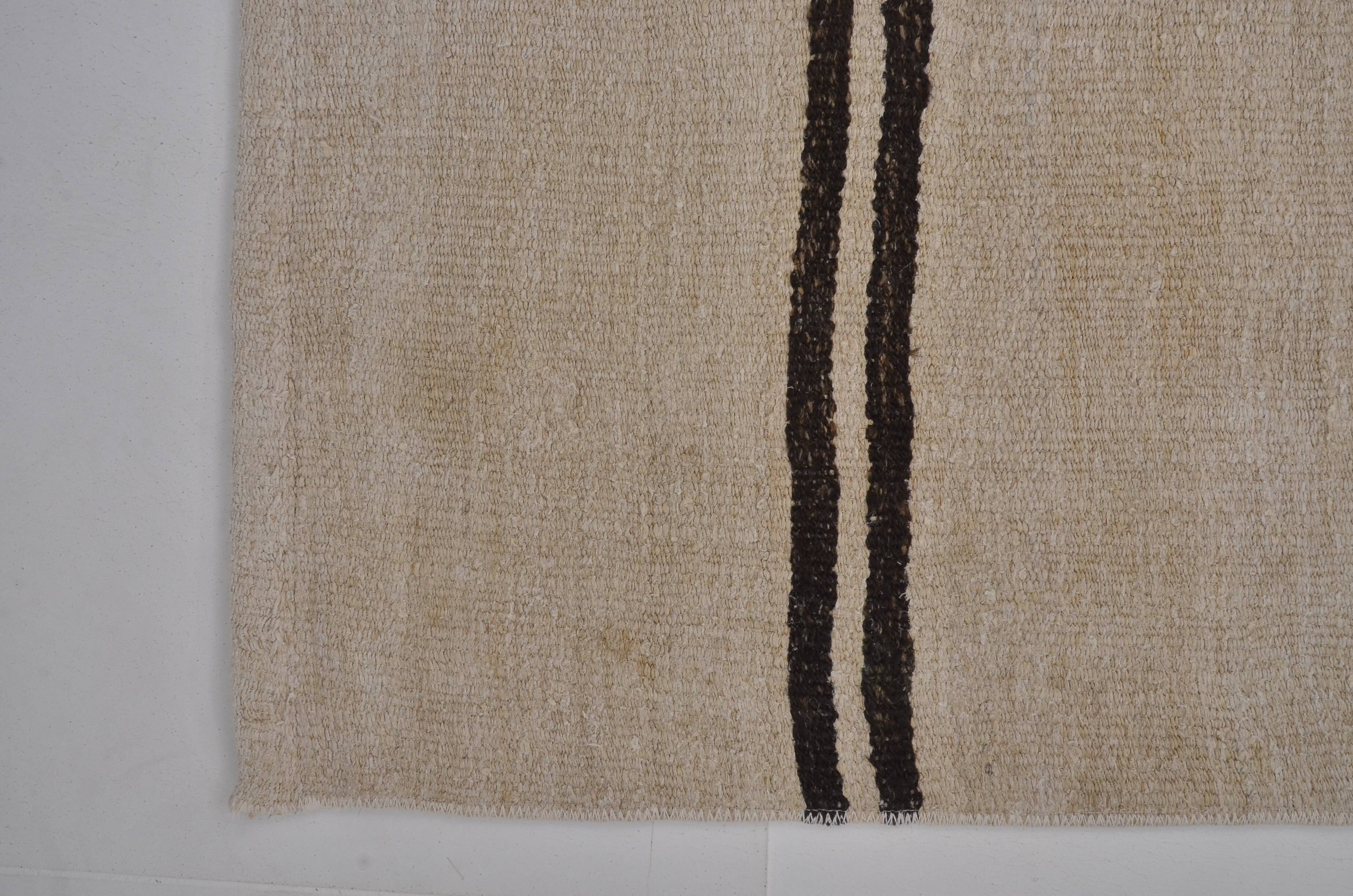 Tapis kilim Hmep vintage