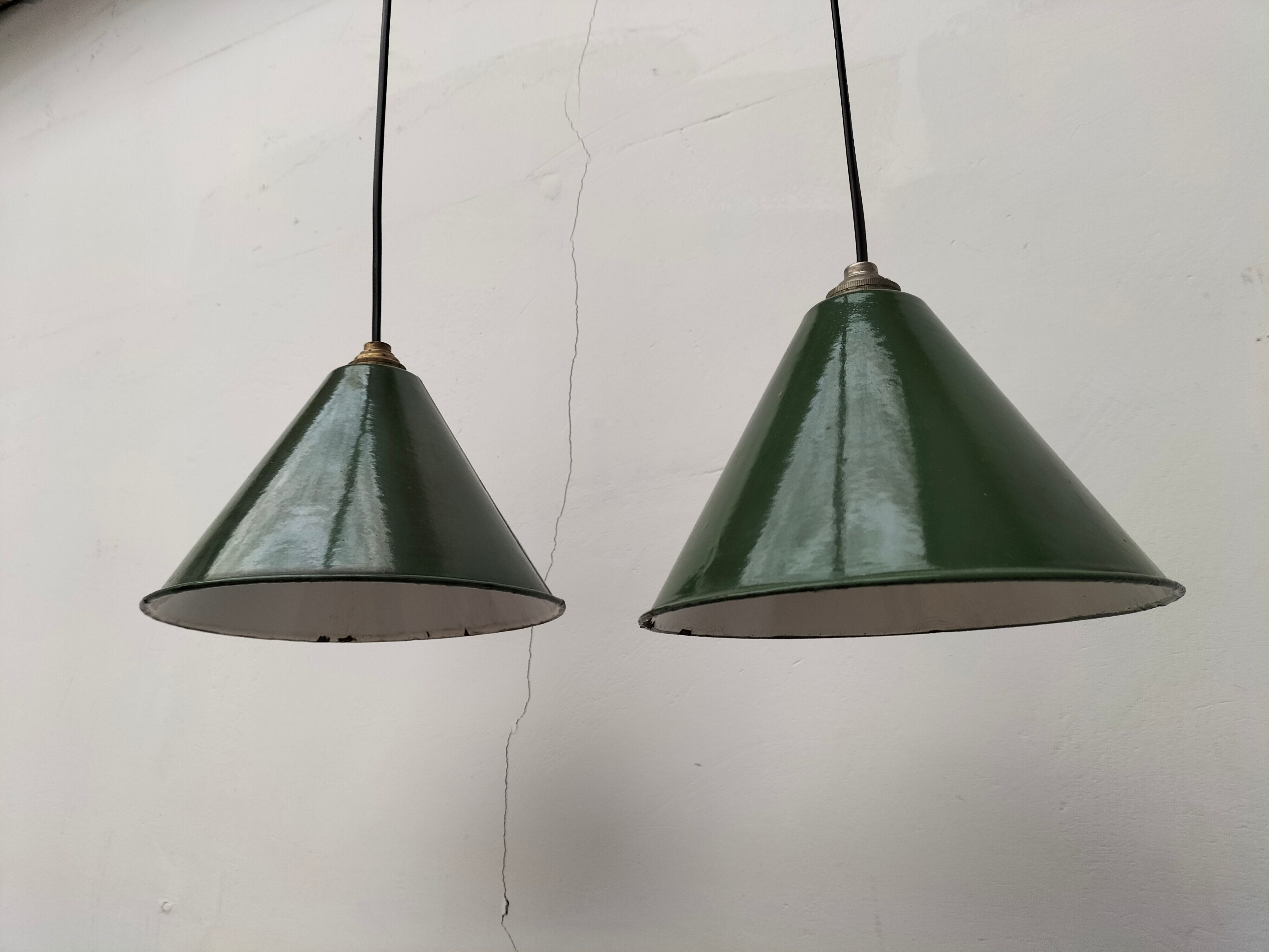 Pair of industrial hanging lamps
