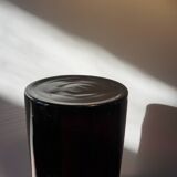 Vase violet en verre soufflé