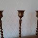 Lot de trois bougeoirs en laiton