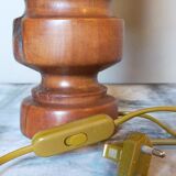 Lampe à poser vintage en bois massif et son abat-jour herbier
