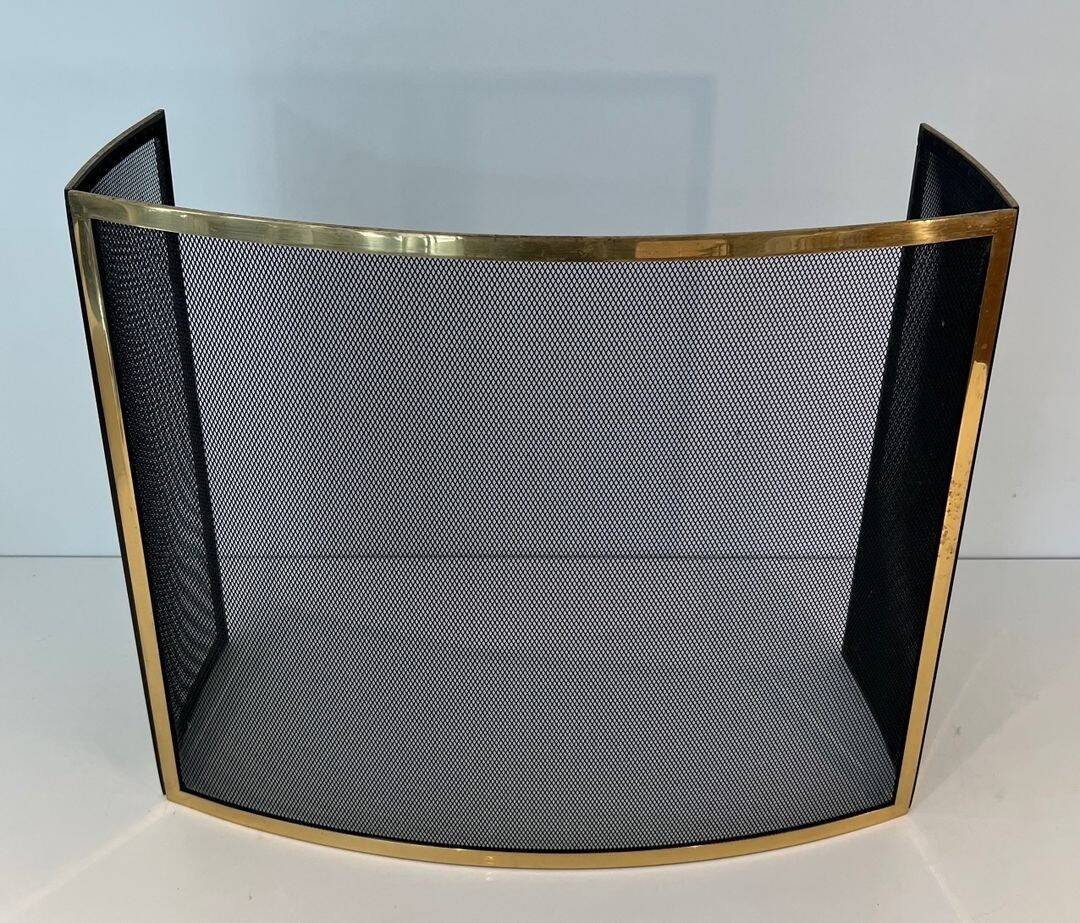 Curved Three-Panel Fire Screen in Polished Brass and Black Grille, in Style of