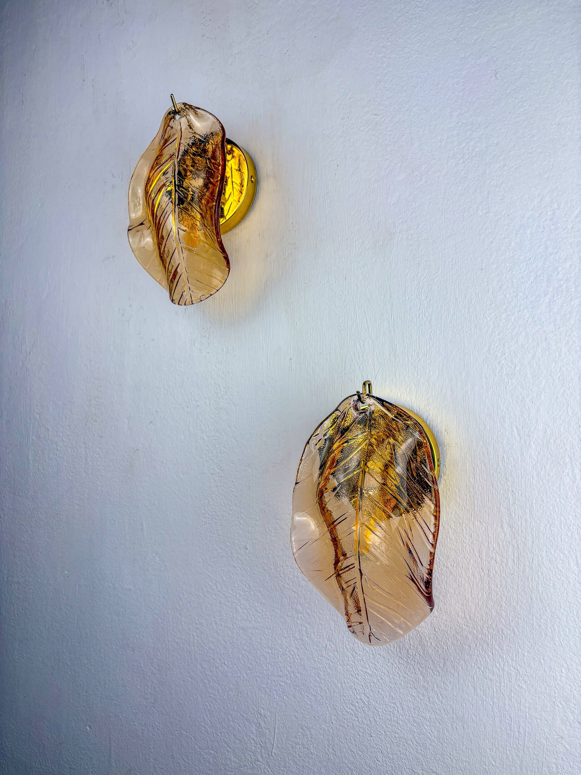 Pair of "Leaf" Murano pink glass wall sconces, Italy, circa 1970s