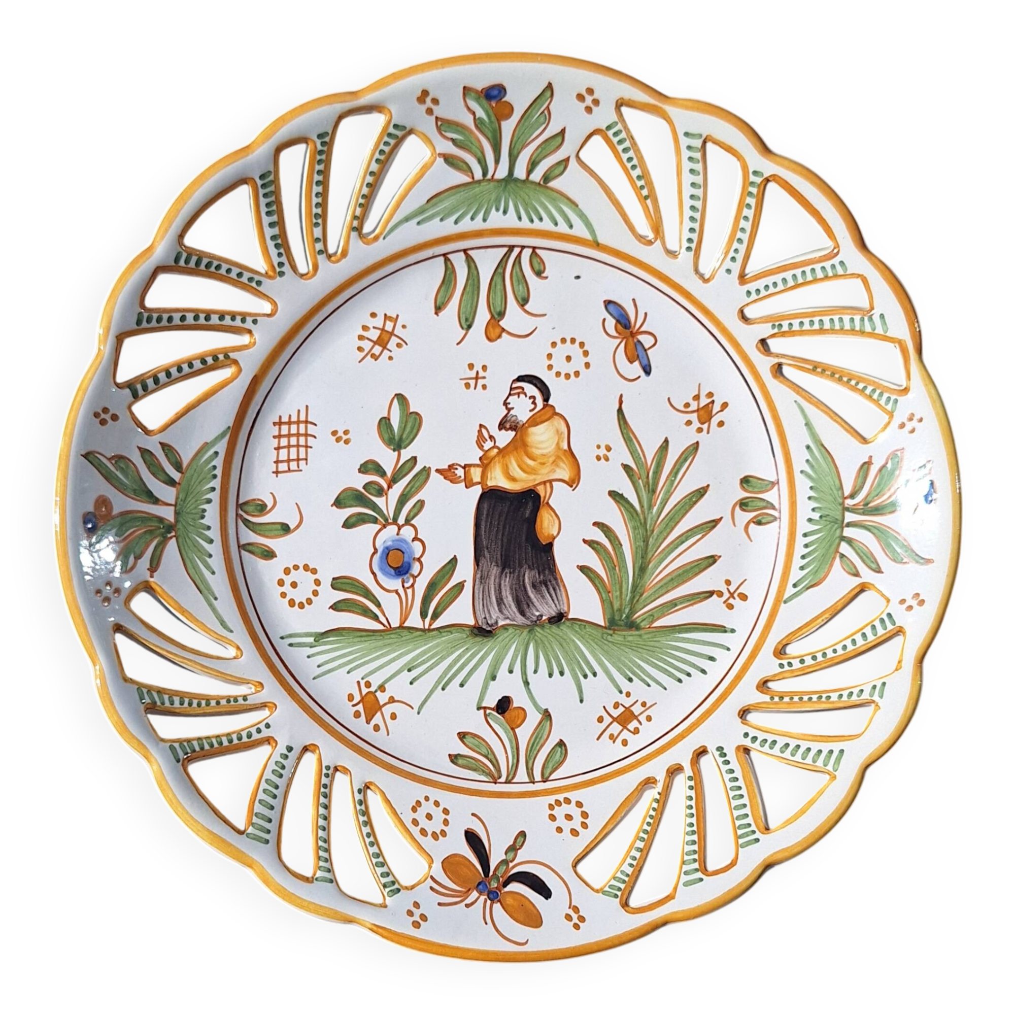 Earthenware plate with Moustiers decoration