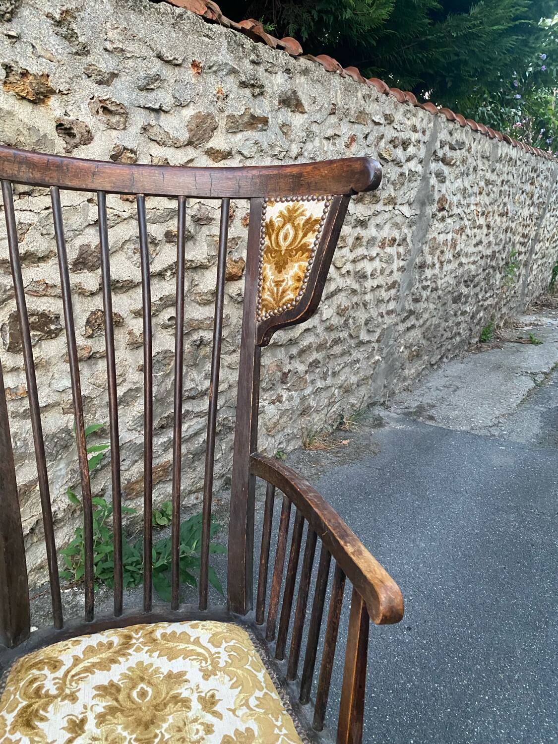 Early 20th century Art & Crafts wing chair
