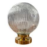 Table lamp with vintage xxl globe