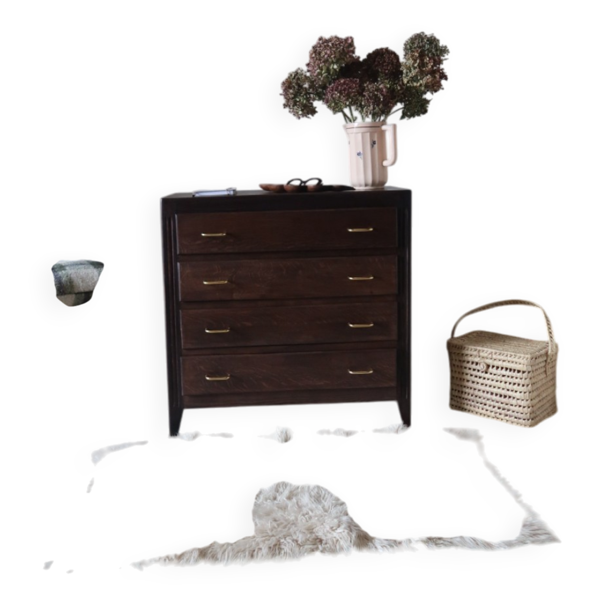 Vintage chest of drawers