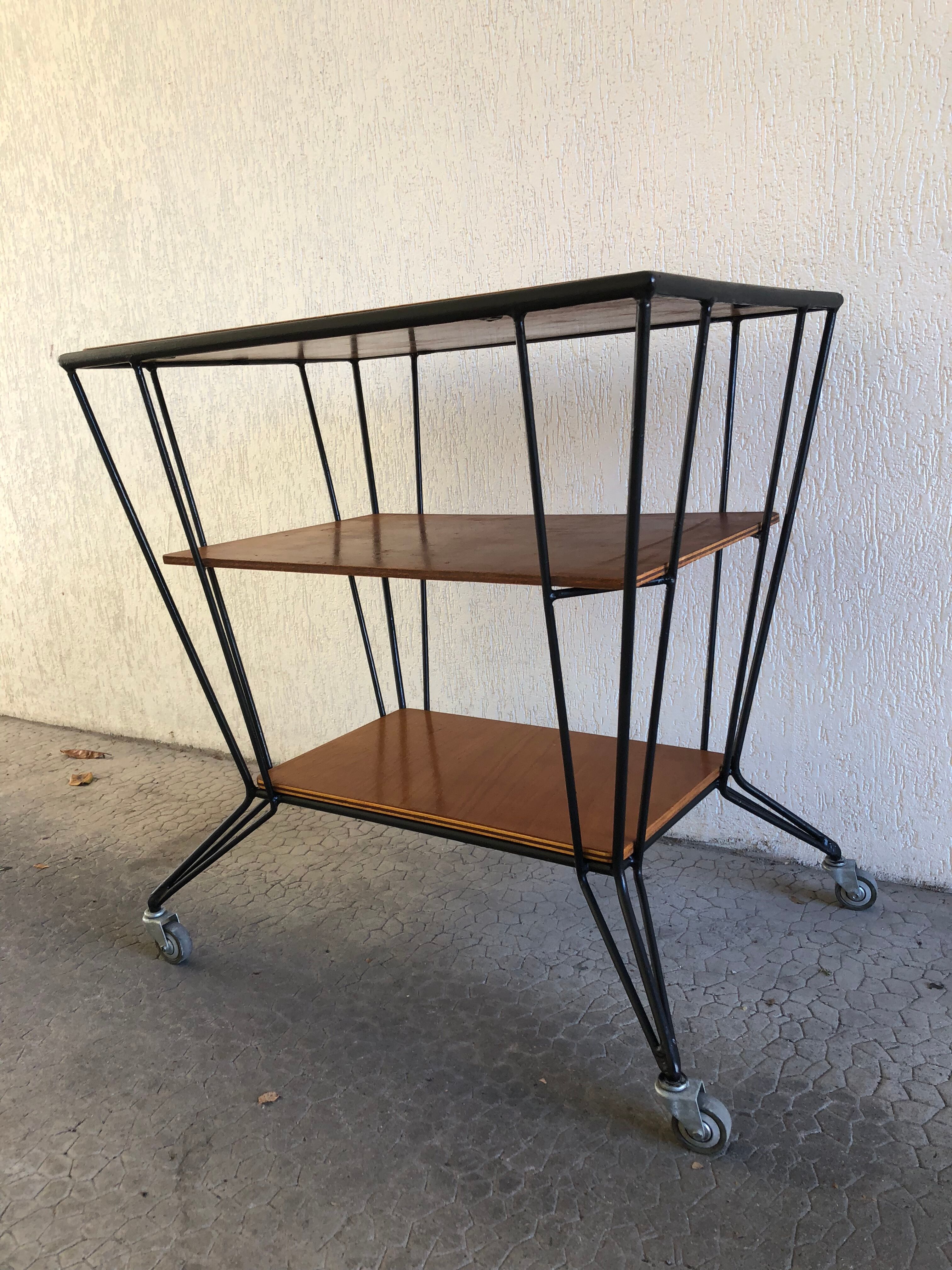 Table service vintage Eiffel feet