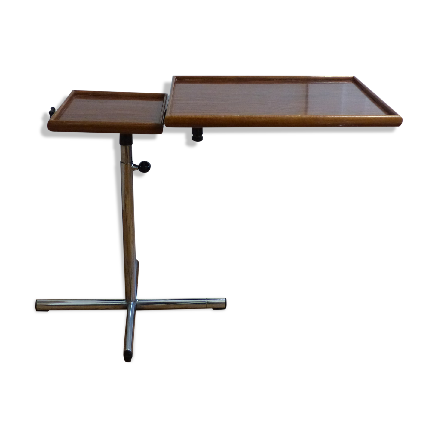 Vintage side table by François Caruelle for Embru, ca.  1950.