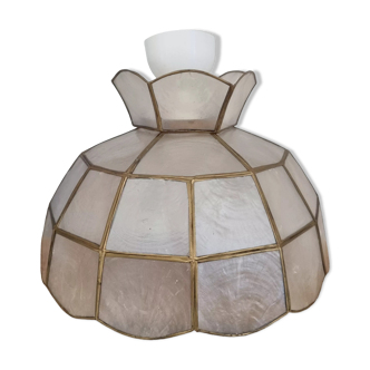 Lustre vintage en nacre